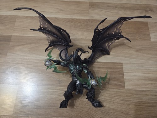 World warcraft illidan - world,