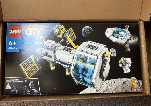 Lego 60349 city - city, lunar