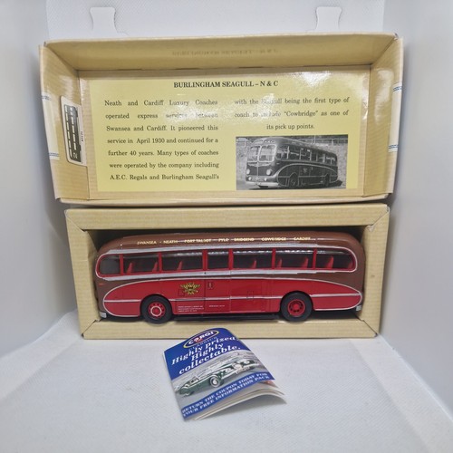 Classic bus corgi 97171 - bus,