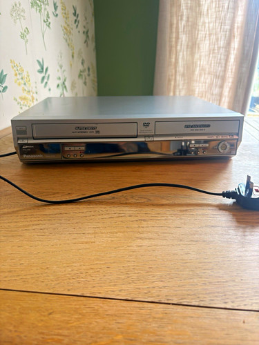 Panasonic dmr e75veb vhs - panasonic, vhs/dvd