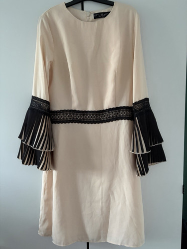 Little mistress tall - little,