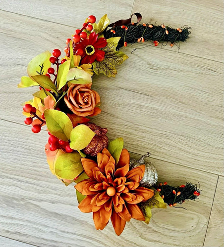Artificial autumn door - door, wreath