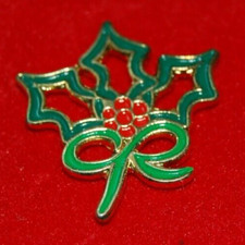 Christmas Holly and red berries - MacMillan Cancer Badge/Pin/ Brooch