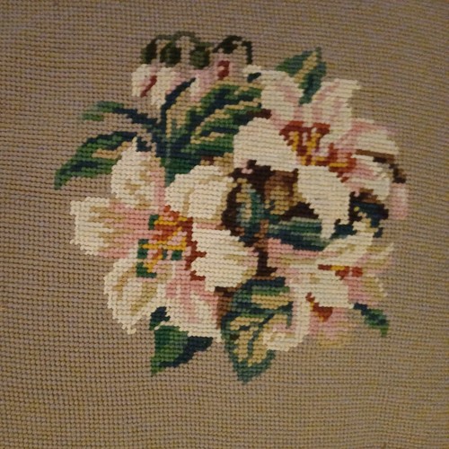 Pretty vintage tapestry lily - vintage,