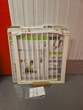 Munchkin Stair Gate, Maxi Secure Toddler & Baby Gate, Stair Gate Pressure Fit