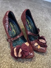 Irregular choice Cortesan