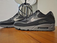 Nike Air Max 90 Essential