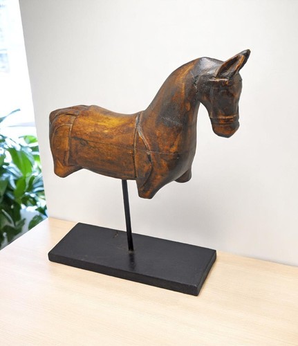 Vintage wooden horse figurine - wooden,