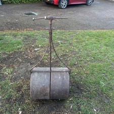 VINTAGE HEAVY GARDEN LAWN