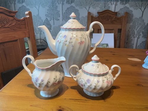 Johnson brothers summer chintz - summer,