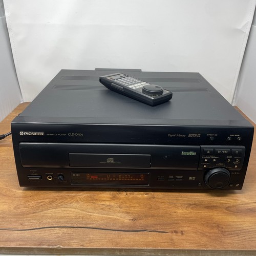 Pioneer cld d704 laserdisc - pioneer,