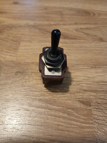 Vintage nsf toggle - 1, x