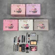 MAC Style Premium Makeup Kit