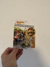 Hot Wheels Mario Kart Bowser