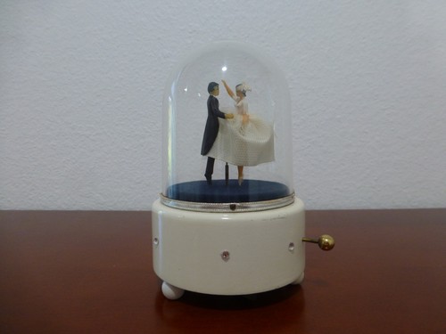 Vintage reuge dancing wedding - dancing,