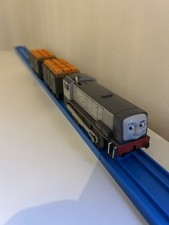 Tomy TrackMaster Dennis Train