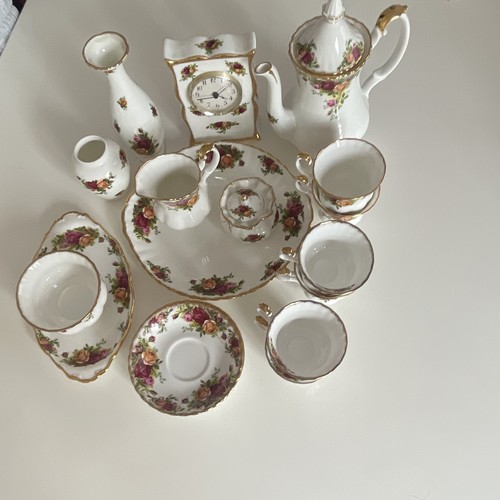 Royal albert old - royal, roses