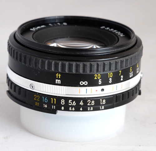 Nikon 50mm e series - 50mm, f1.8