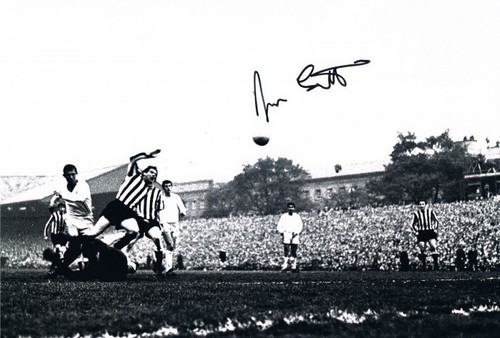 Signed jim scott newcastle - signed,