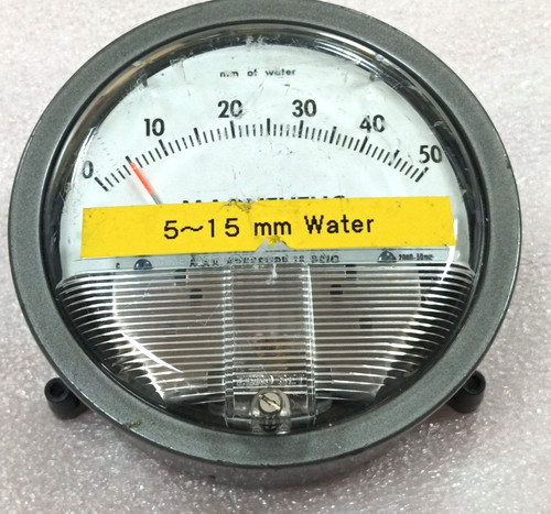 Water pressure gauge - water,