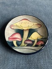 Moorcroft Claremont revival pin dish by Rachel bishop 