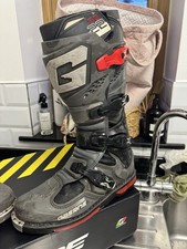 Gaerne SG22 Motocross Boots