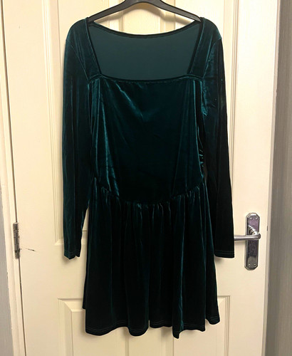 Shein green velvet - green, flare