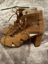 ZARA MUSTARD BROWN WITH GOLD