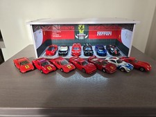 Ferrari 1/64 Scale Car Garage