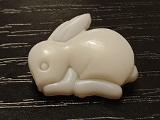 13 White Polished Shank Back