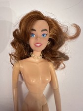 Galoob Anastasia Paris