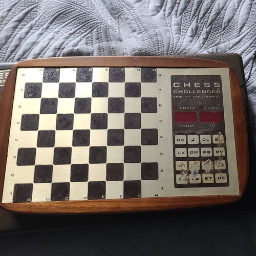 Fidelity chess challenger - fidelity,