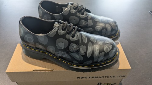Martens black leather - dr,
