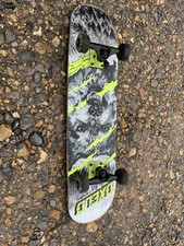 Decathlon 28-inch Long
