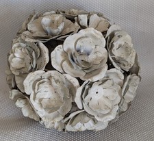 Metal Pendant Flower Globe