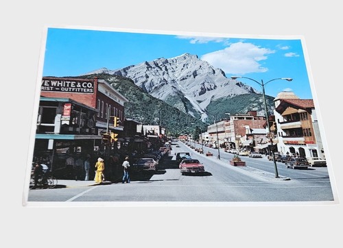 1978 vintage majestic postcard - 1978,