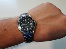 Blue Omega 300M Quartz Diver Midsize 36mm | Ref. 2561.80 | 1993 - offers welcome
