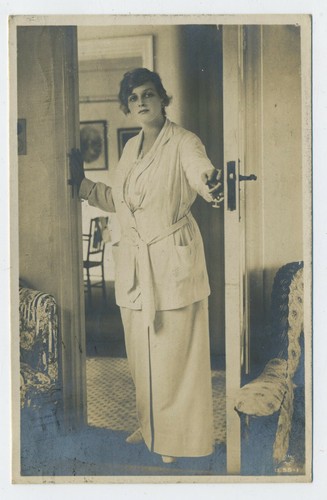 Edwardian beauty miss gladys - miss,