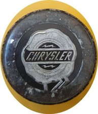 1x Used Original CHRYSLER CONCORDE, SEBRING  Alloy Centre Cap (M-53D) 68005023AA