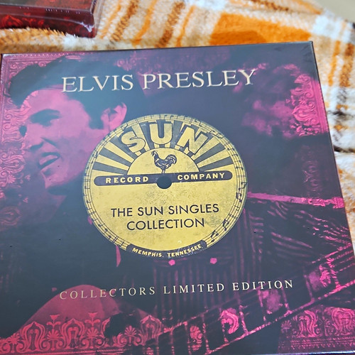 Elvis presley the - presley,