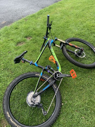 Giant anthem mountain - giant, bike