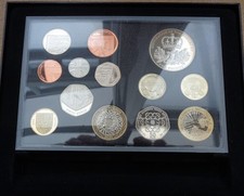 2010 Royal Mint Proof Coin Set Box and COA