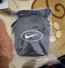 💼 Supreme Nike Leather