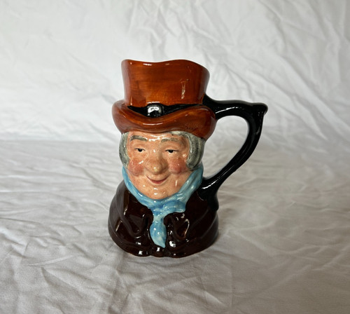 Toby jug coachman - toby, crown
