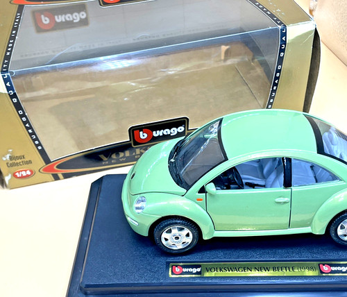 Burago volkswagen new beetle - burago,