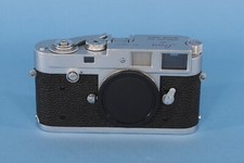 Leica M2 push button rewind