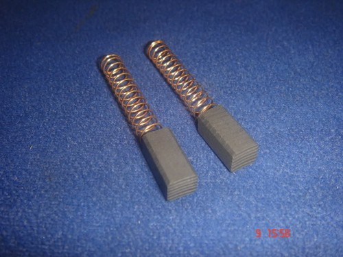 Set carbon brushes - of, &