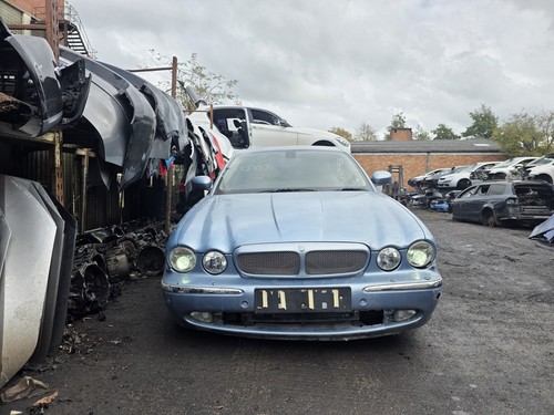 Breaking jaguar xjr - xjr, 4.2