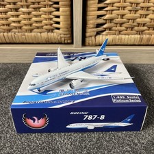 Phoenix 1:400 Xiamen Air Boeing 787-8 Dreamliner B-2763 Diecast Model PH11192