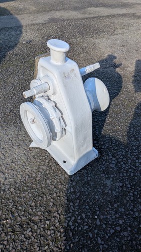 Simpson lawrence windlass - &,